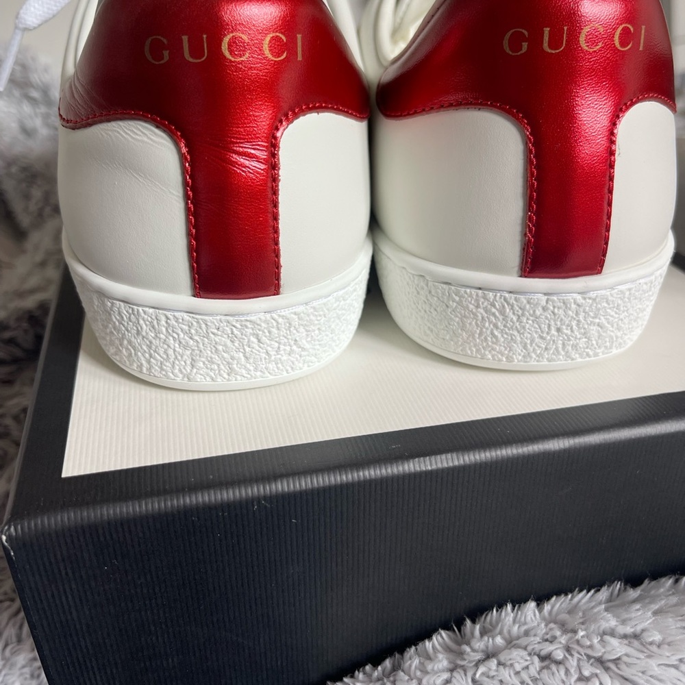 Gucci ace stripe sneakers 6.5 size